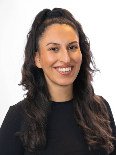 Gizem Aspect Ratio 3 4