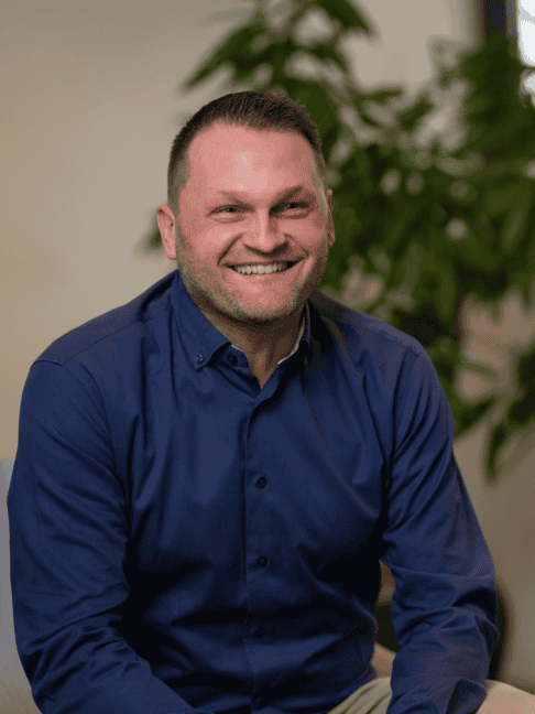 Dennis 1 E1743675278516 Aspect Ratio 3 4