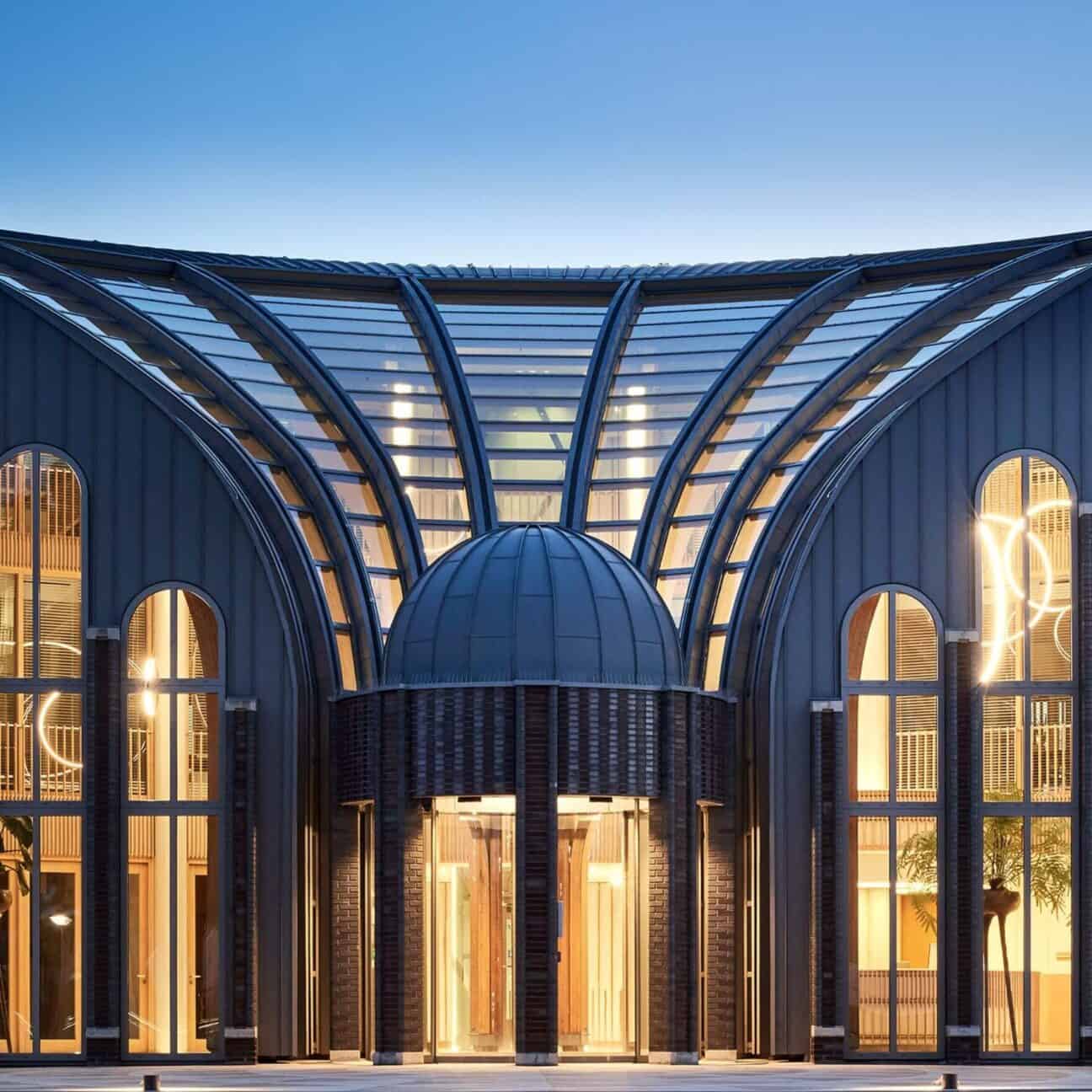 Reggeborgh 2 Aspect Ratio 1 1