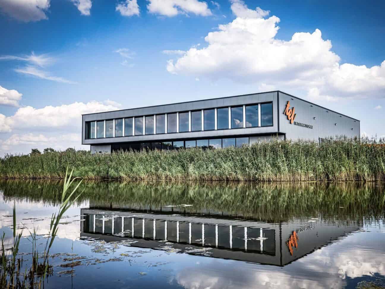 Tel International 1 1 Aspect Ratio 4 3