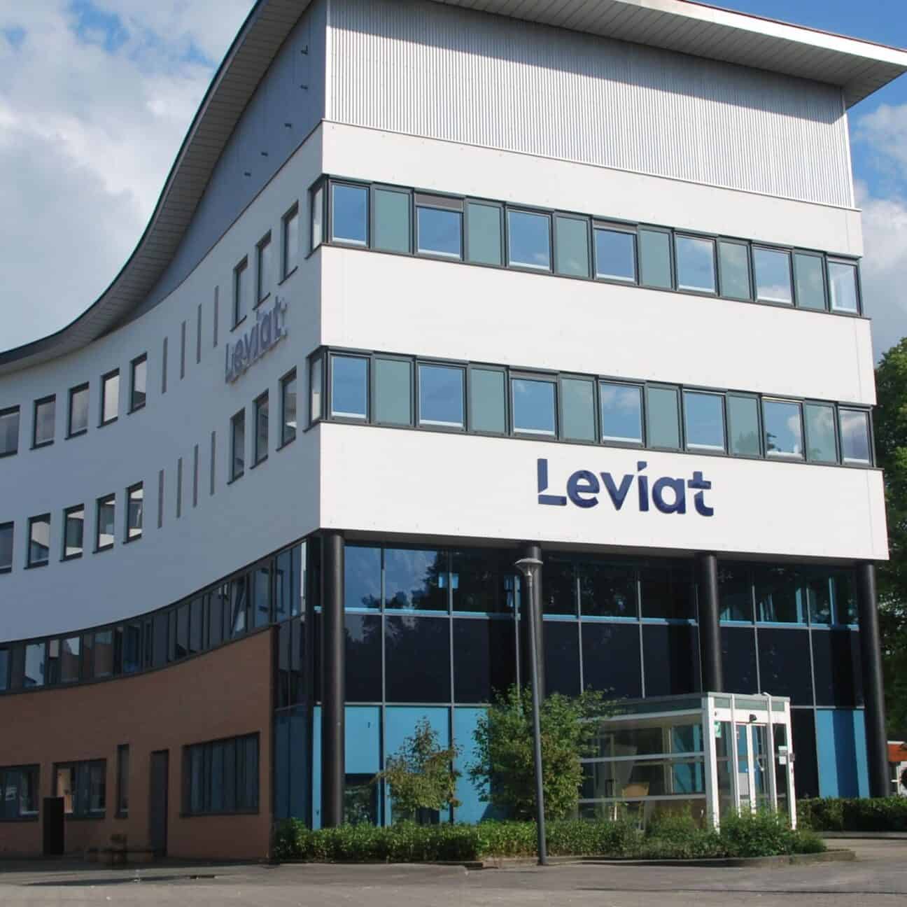 Leviat Aspect Ratio 1 1